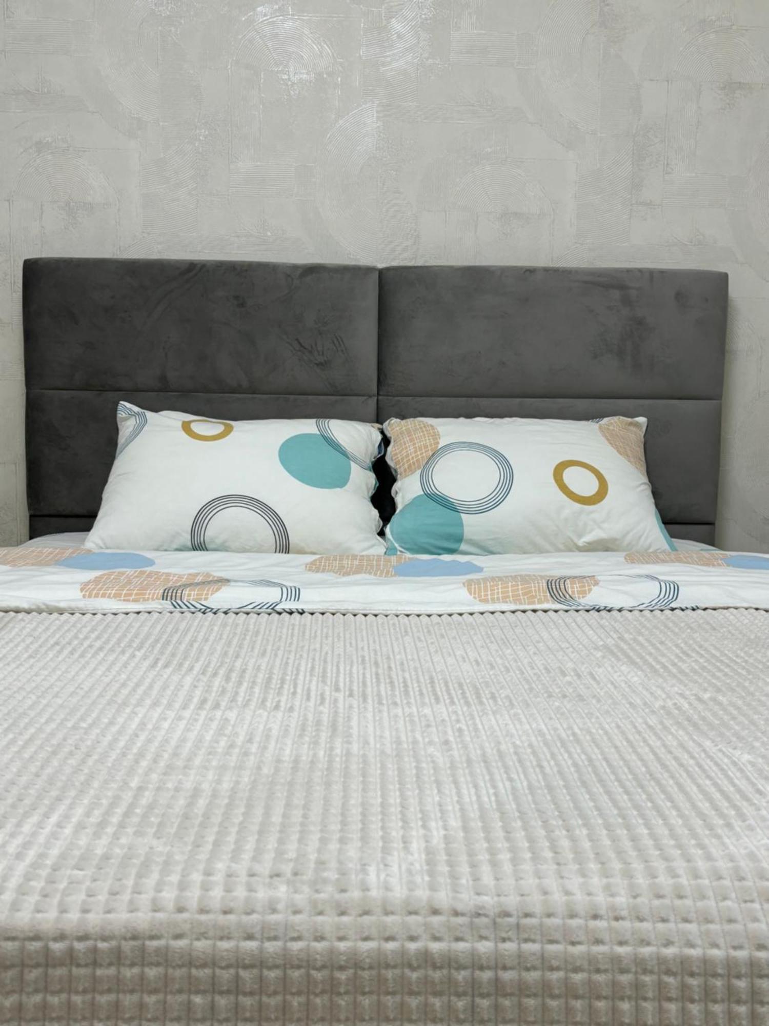 Dream Town Apartaments Біля Залізничного Вокзалу Lutsk Eksteriør bilde